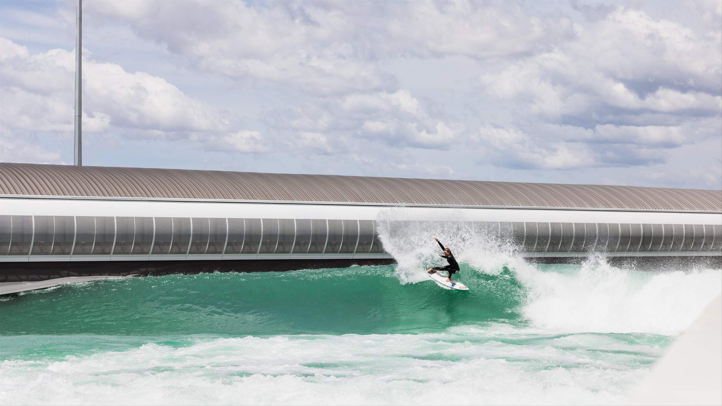 Melbourne S Surf Park Urbnsurf Will Start Pumping Out Waves Once Again