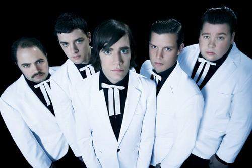 The Hives w/ The Grates
