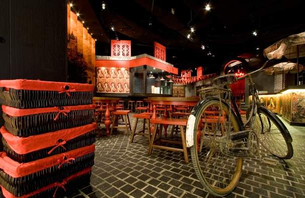Dine on Wine and Dumplings at New Shanghai