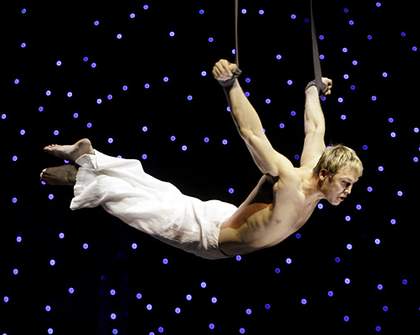 Le Grand Cirque: Adrenaline