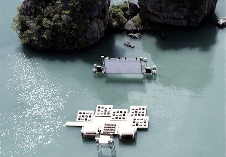 Background image for Thailand’s Floating Film Festival