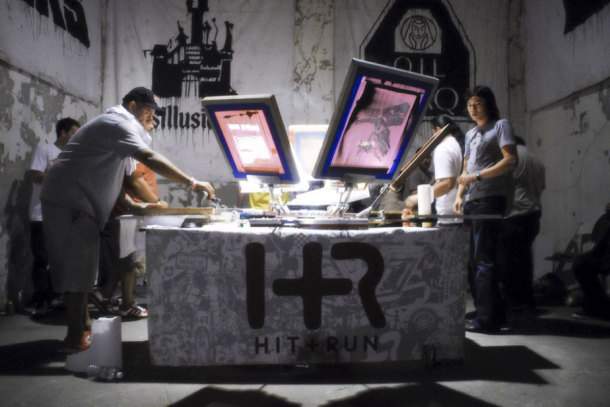 Hit+Run live screenprinting event and I Love T’s exhibition