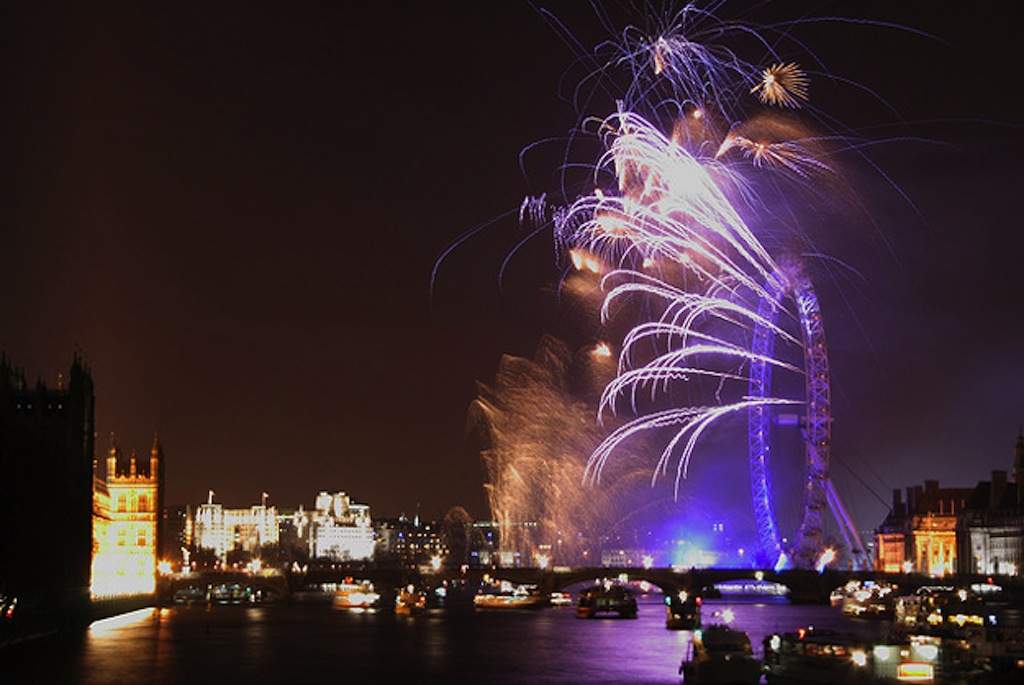 London to See World’s First Edible Firework Display This NYE
