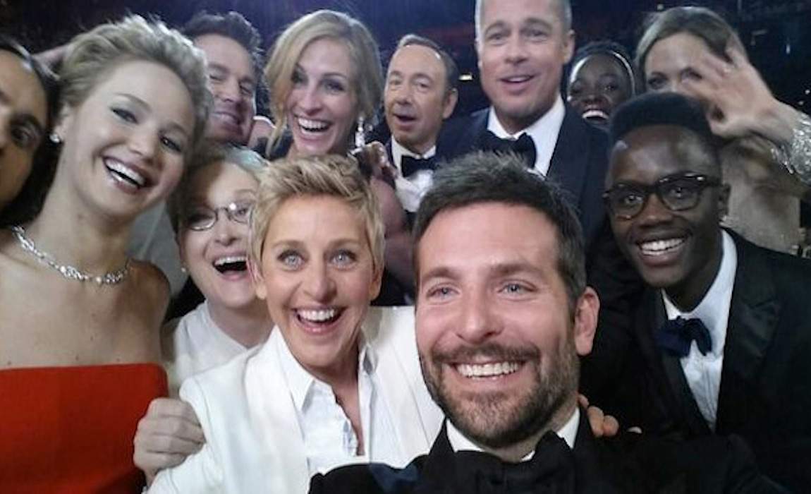 Ellen Takes the Ultimate Oscars Selfie, Crashes Twitter