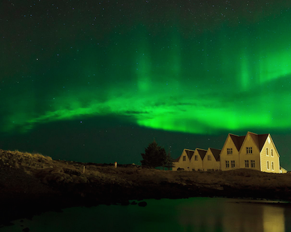 Iceland Confirmed as Home of Wizardry with New Aurora Timelapse