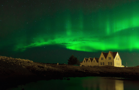 Iceland Confirmed as Home of Wizardry with New Aurora Timelapse