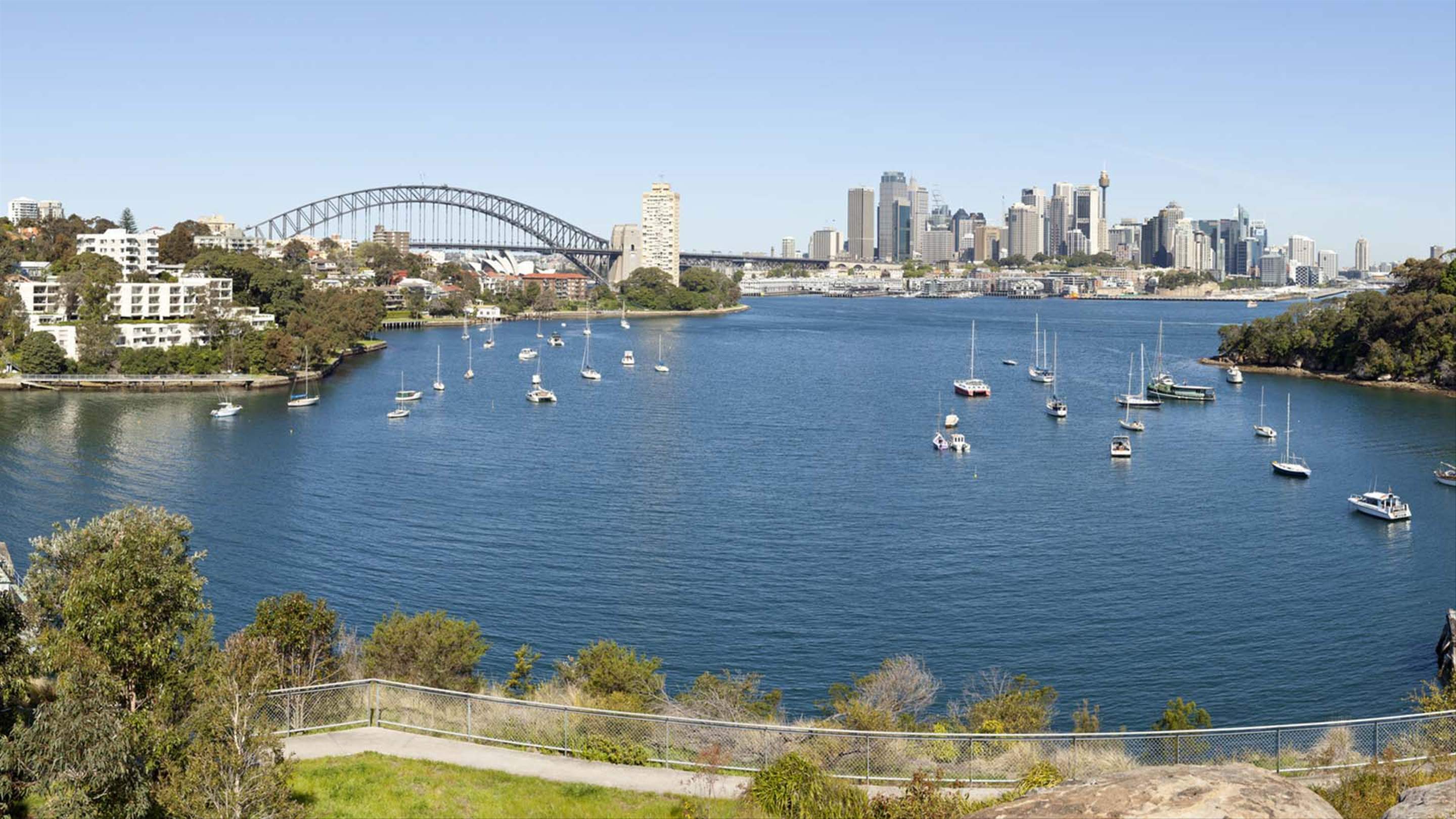 The 11 Best Coastal Walks in Sydney to Try This Spring