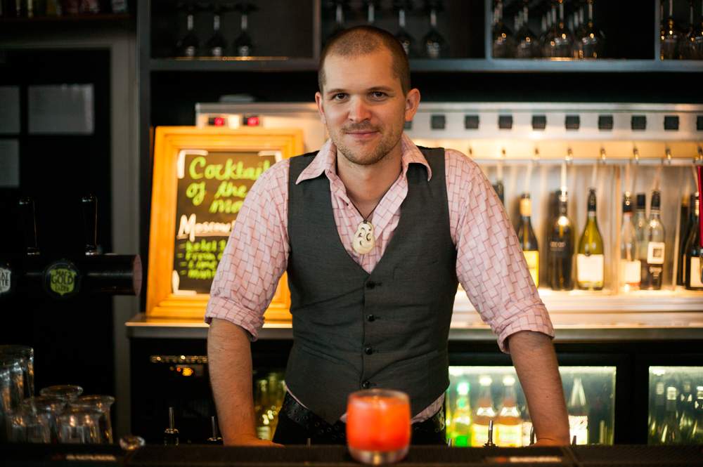 Bartender Bar Tour With Benji Smith from The Conservatory - Concrete ...