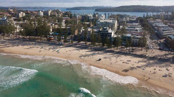best beaches in Sydney - manly beach