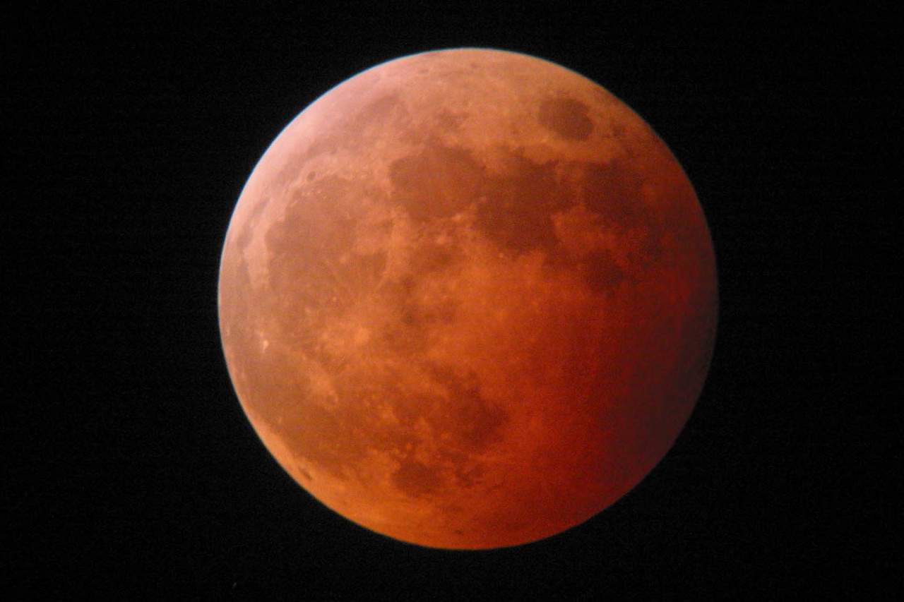 Lunar Eclipse at Stardome