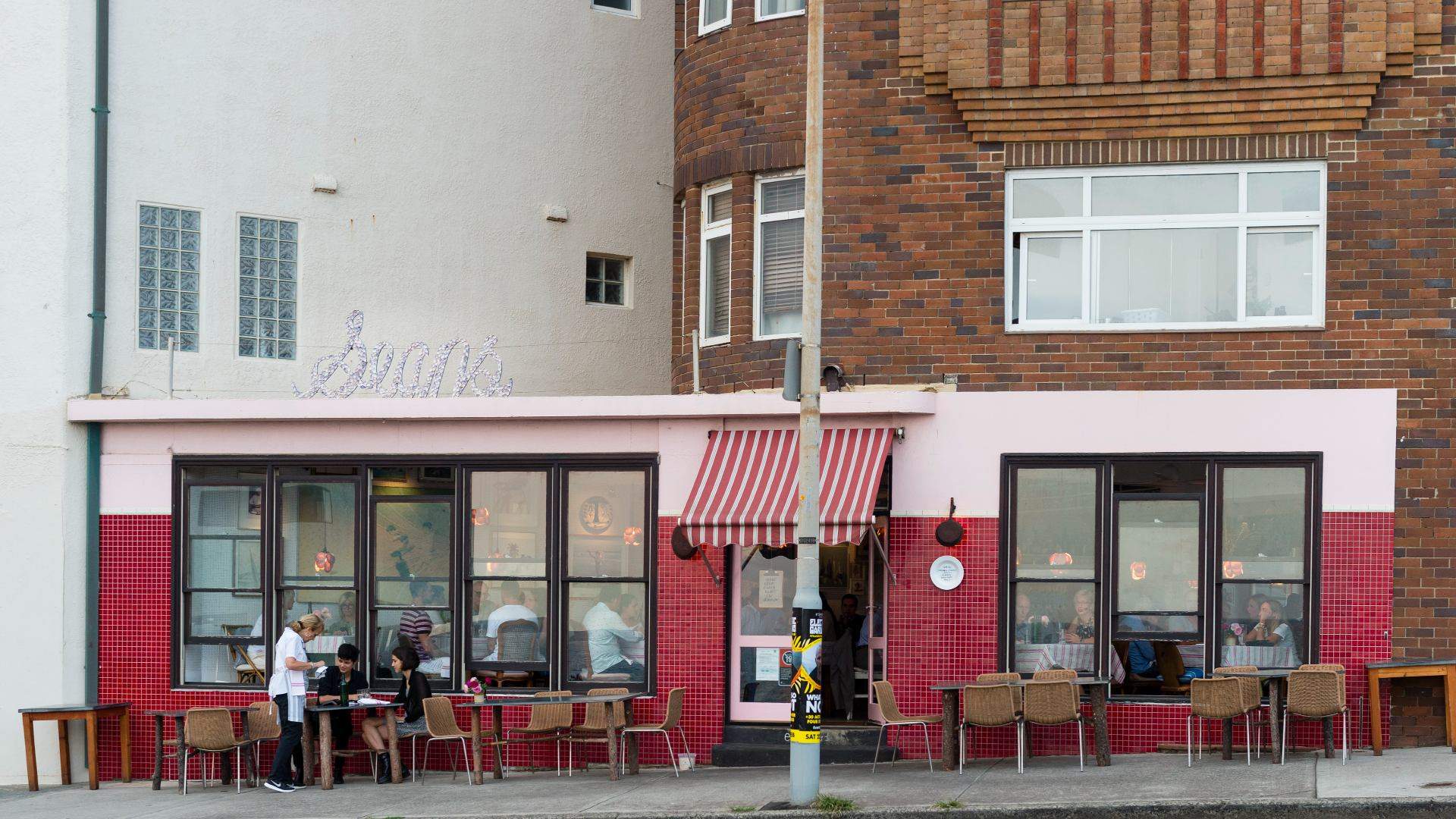 The exterior of Sean's in Bondi - one of the best restaurants in Sydney - seafood restaurant sydney