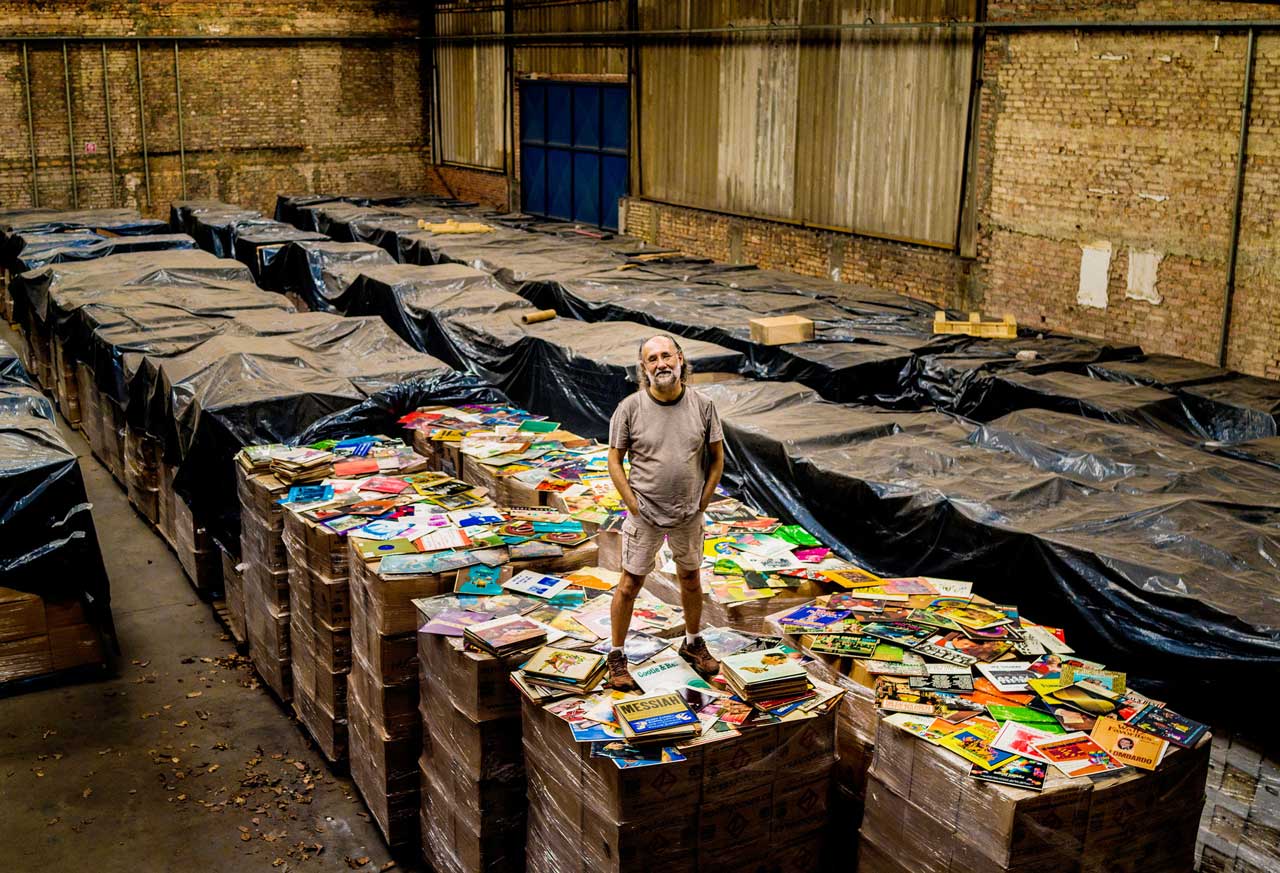 Brazilian Vinyl Record Collector Looking to Make His Five Million Strong Collection Public