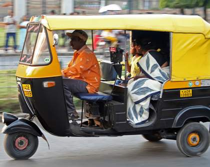 Uber Launches Cash-Only Auto-Rickshaw Service