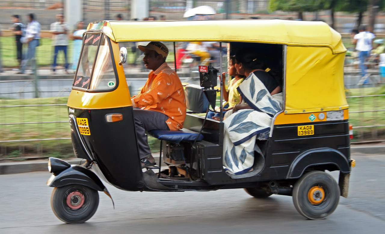 Uber Launches Cash-Only Auto-Rickshaw Service