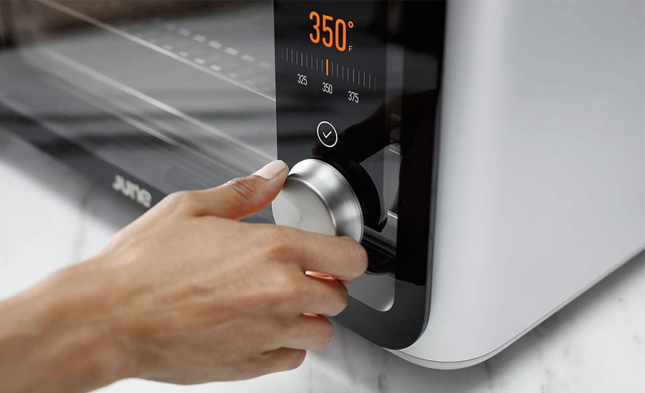 This New Smart Oven Uses Image Recognition to Perfectly Cook Your Food