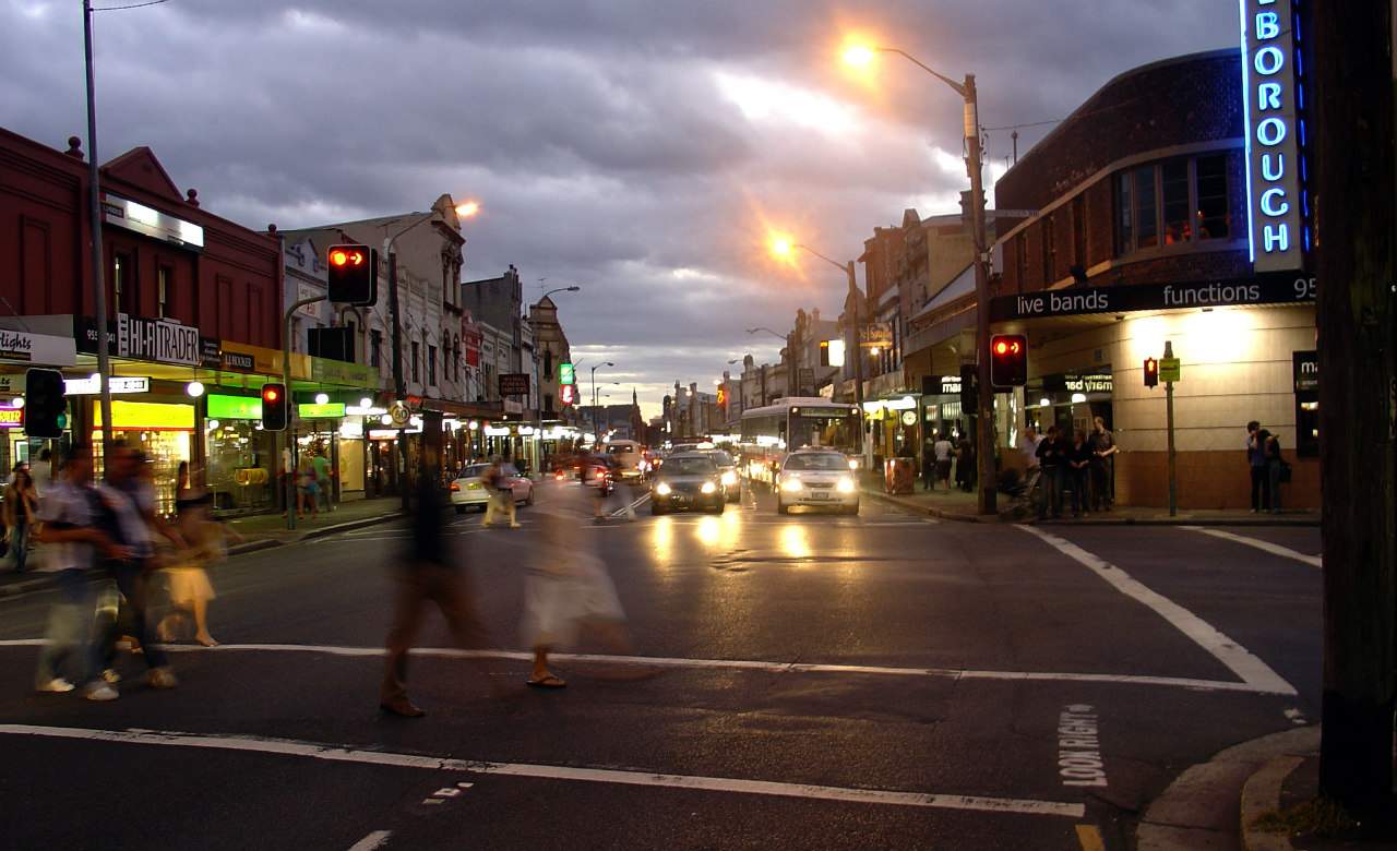 Are the Sydney Lockouts Pushing Violence from Kings Cross to Newtown?