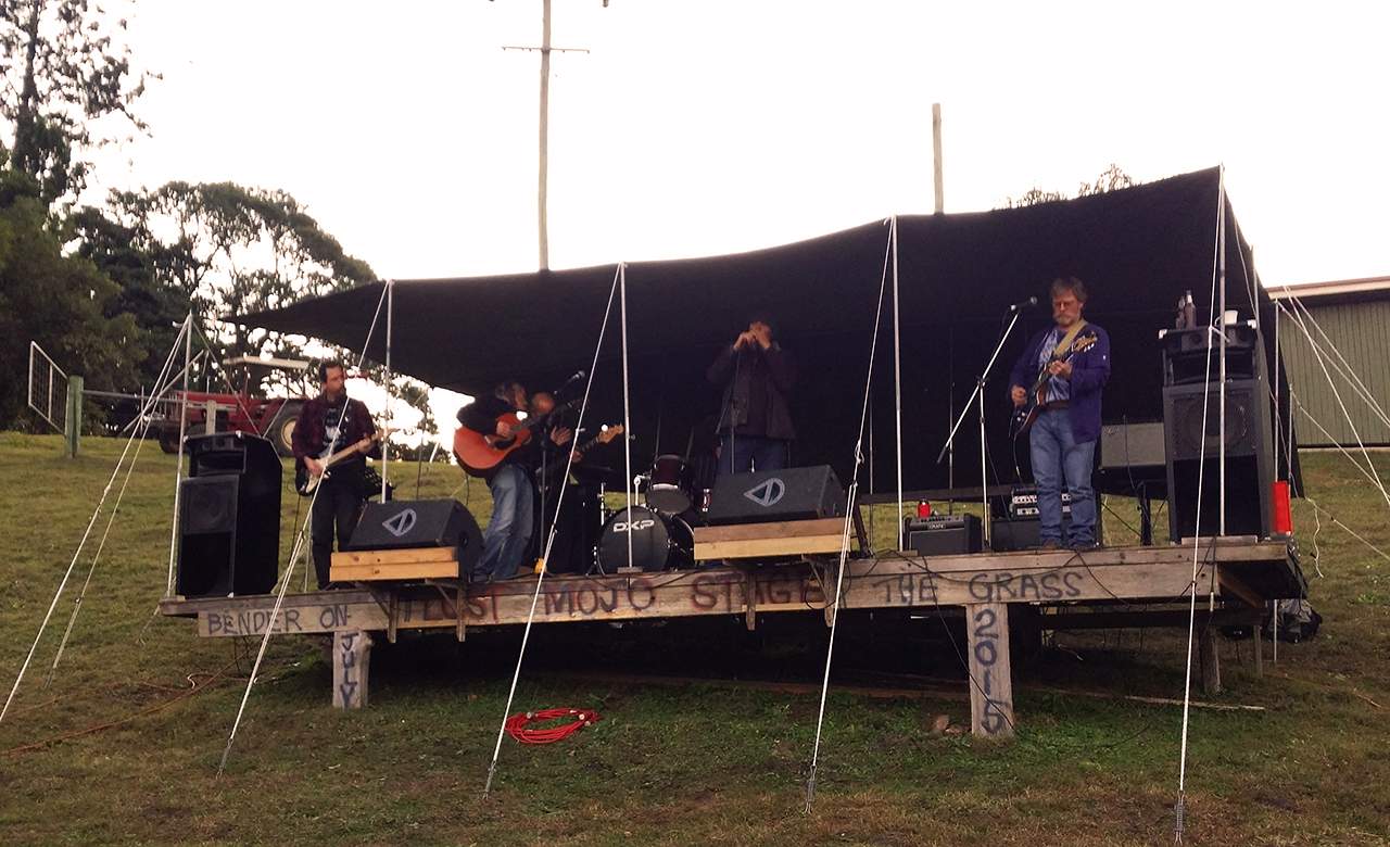 The Dos And Don Ts Of Hosting A Backyard Music Festival Concrete Playground Concrete Playground Sydney