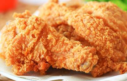 Background image for Pizza Fried Chicken Is KFC's Latest Hybrid Monster