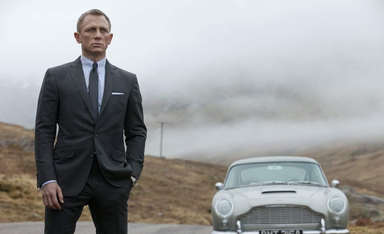 Suit Up Bond-Style at This Exclusive SPECTRE Personal Styling Session