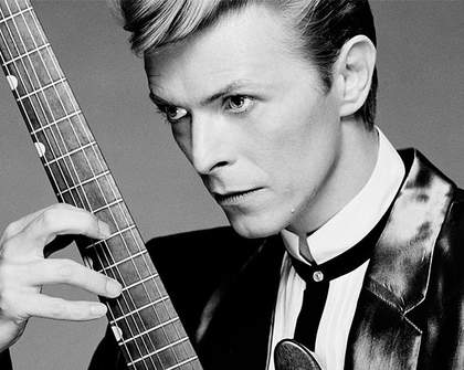 Bowie: Waiting in the Sky