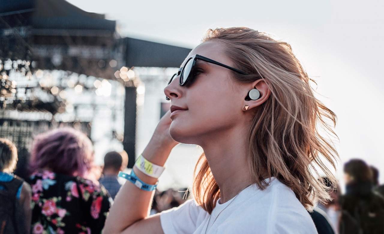These Wireless Earbuds Let You Choose What Noises You Want to Hear