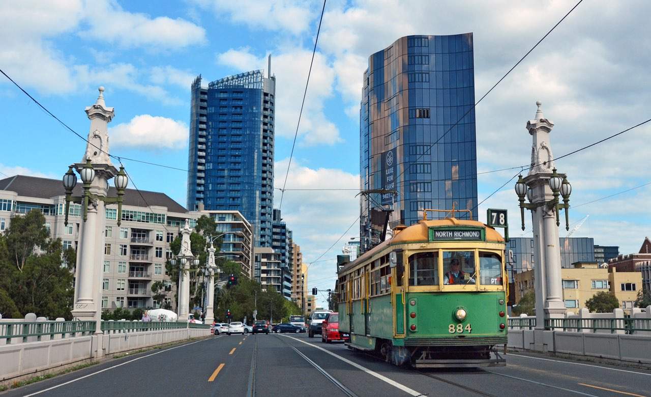 Melbourne Finally Gets Public Transport Data Onto Google Maps, Escapes Time Rift