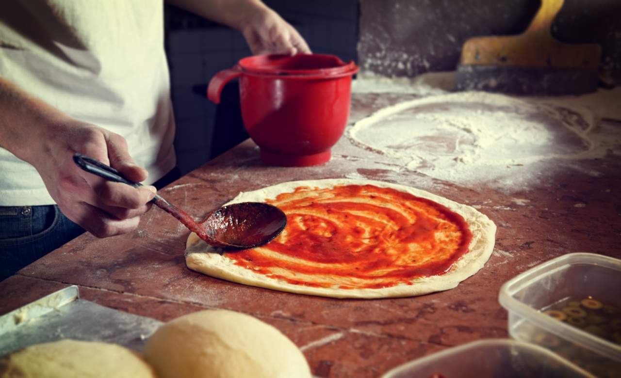 This Brooklyn Pizzeria Has Invented a Pizza Box Made Out of Pizza