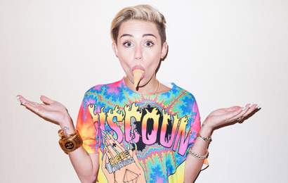 Background image for What About DI$COUNT Universe Makes the Aussie Fashion Industry Discount Them?