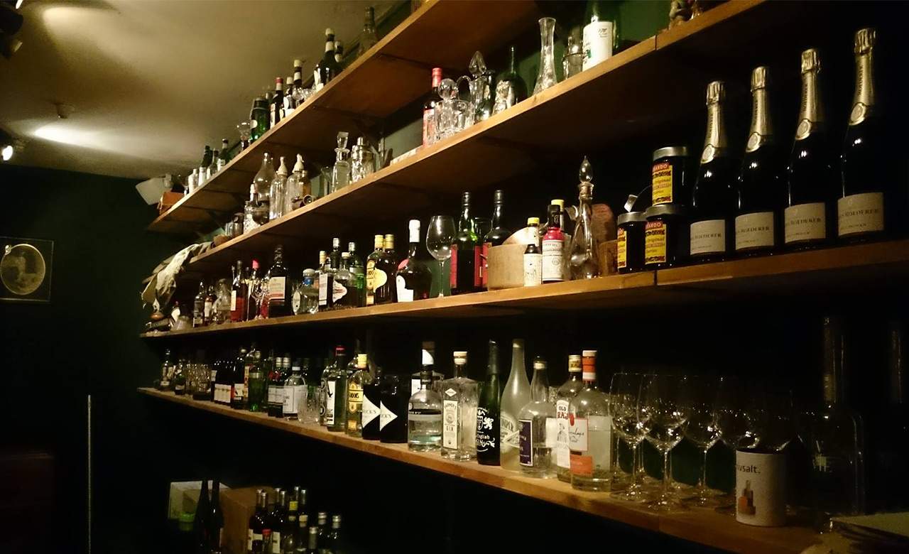 Moya's Juniper Lounge Brings Traditional Gin Cocktails to Redfern