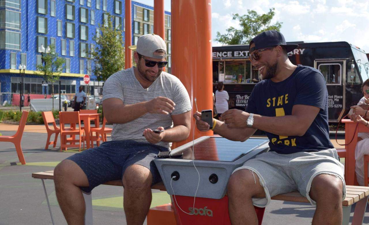 You Can Now Recharge Your Phone Using These NYC Park Benches