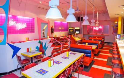 Background image for A Saved by the Bell-Themed Pop-Up Diner Has Opened in Chicago
