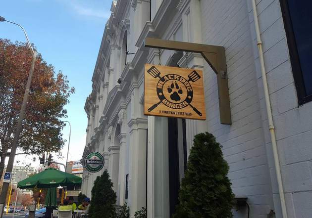 Black Dog Burger