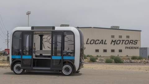 Meet America's Adorable New Self-Driving Bus