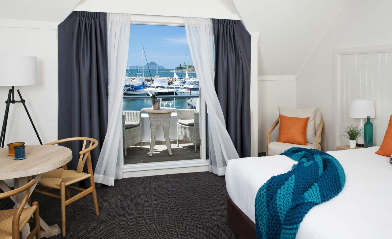port-stephens-the-anchorage