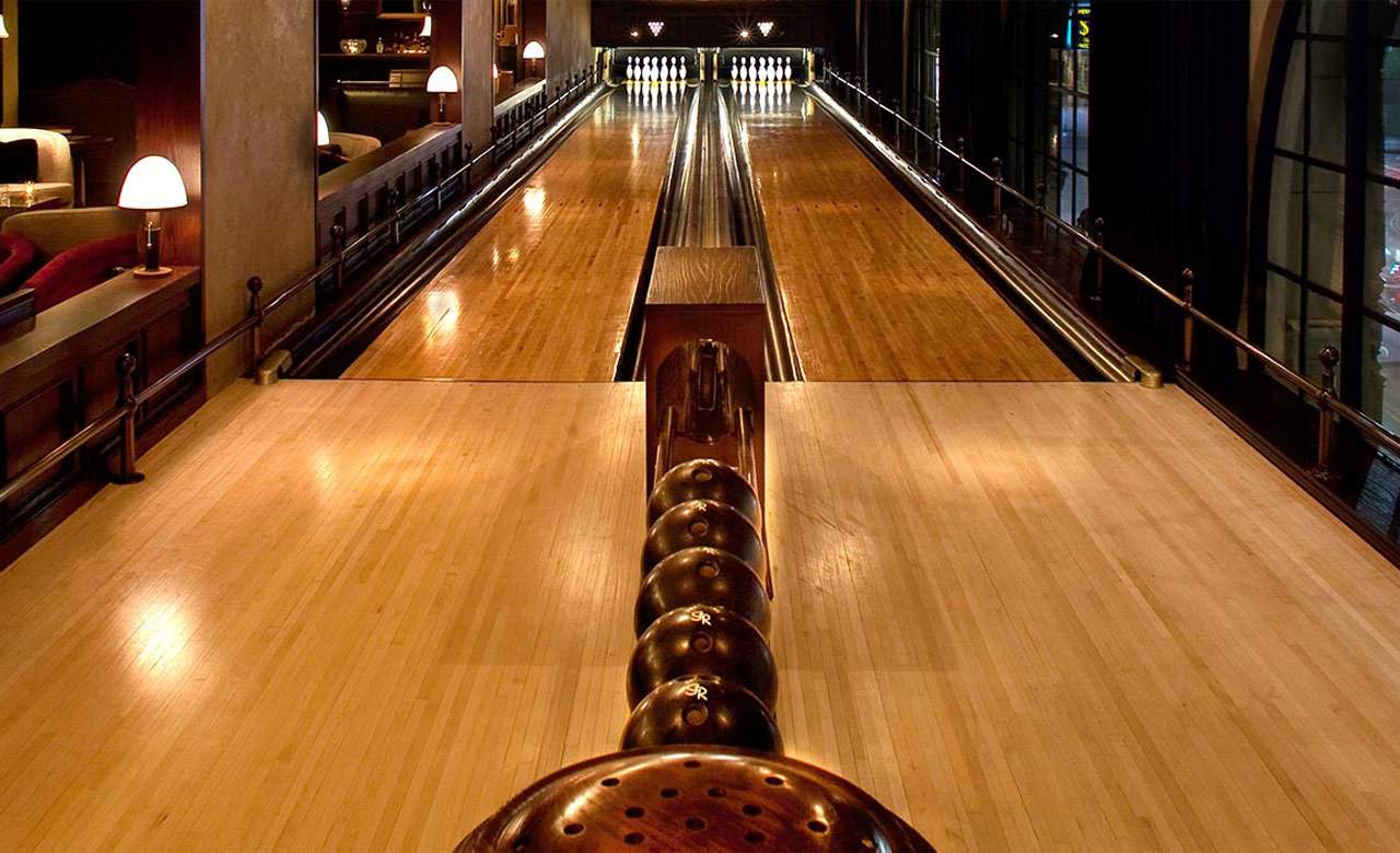 the-spare-room-bowling-alley