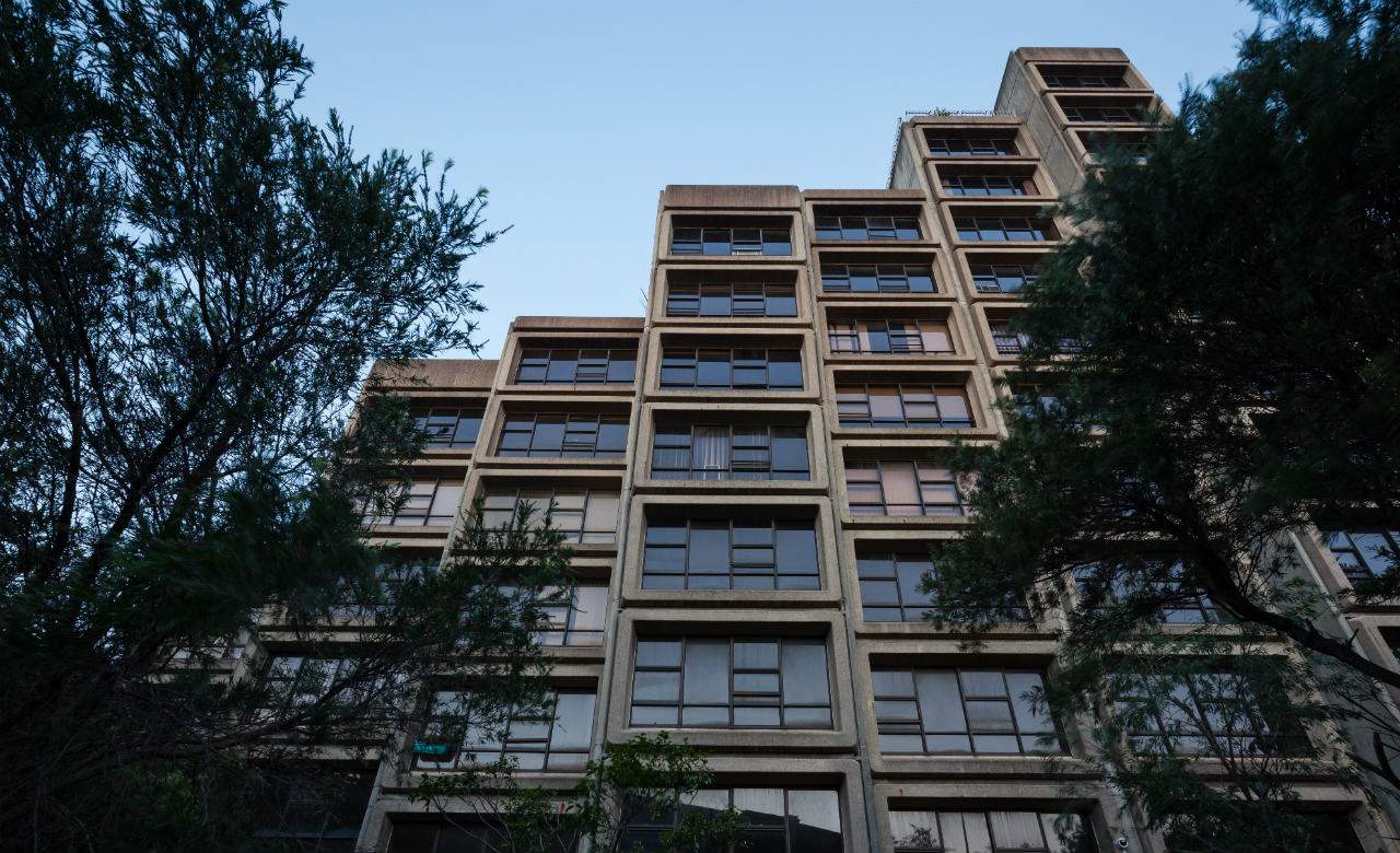Protesters Launch Crowdfunding Campaign to Save Sydney's Sirius Building