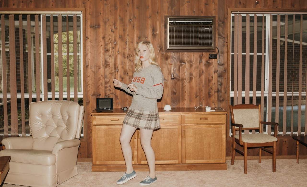 Laneway Folk Artist Julia Jacklin on the Enduring Influence of Britney Spears, Post-Lockout Laws Sydney and Finding Your People