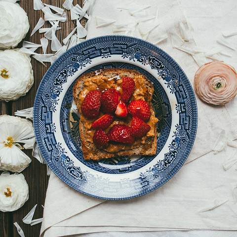 A Cafe Dedicated to Peanut Butter on Toast Has Popped Up in London