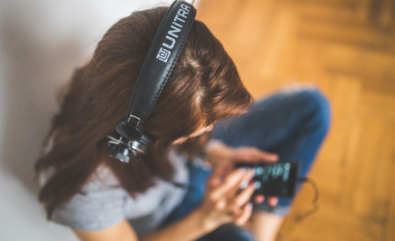 Ten Intriguing and Informative Podcasts to Listen to This Summer