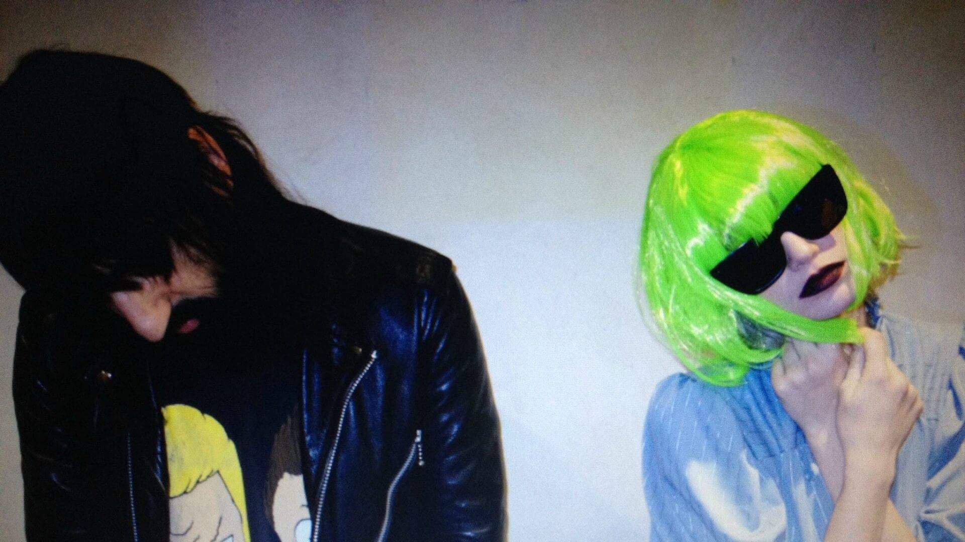 Где crystal castles