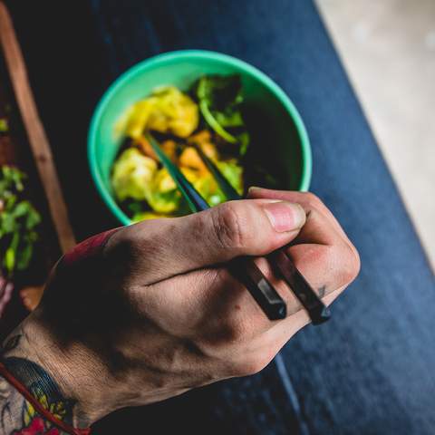 Say Hello to Edible Chopsticks, the Eating Utensils of the Future