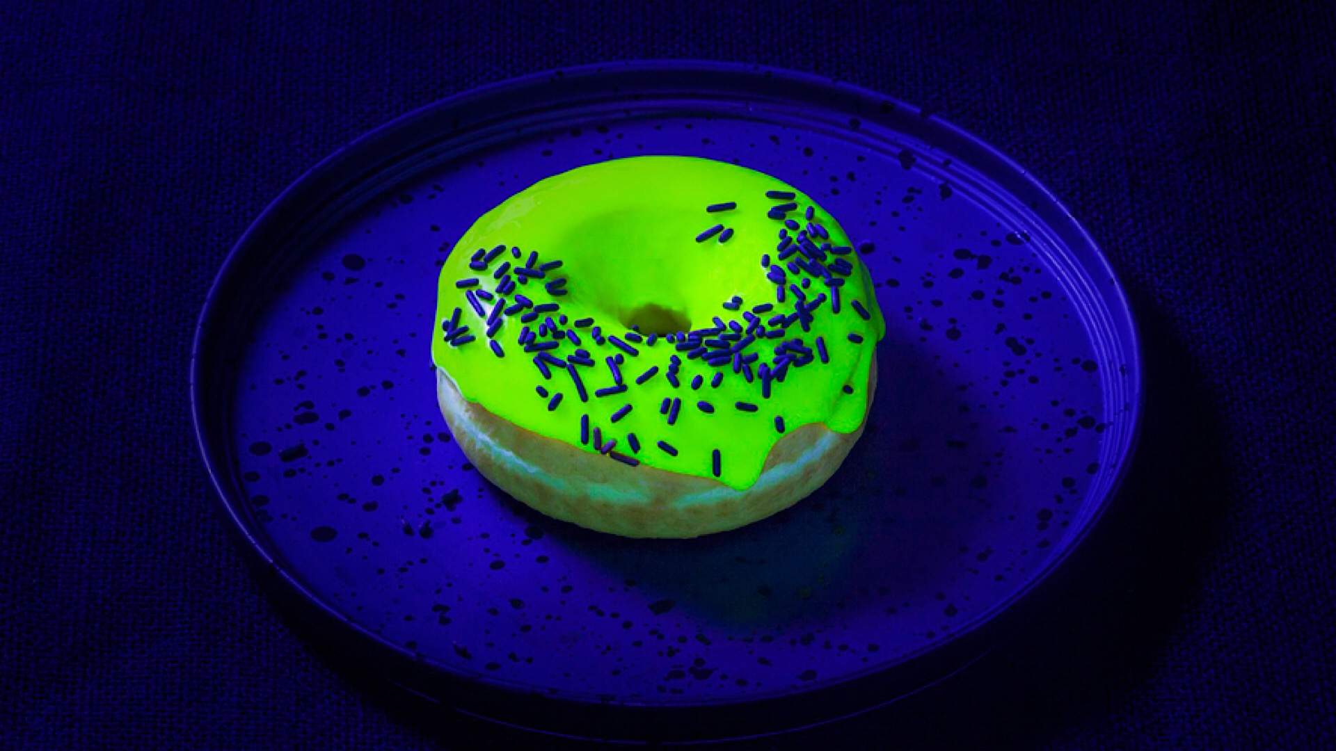 A Glow-in-the-Dark Dessert Cave Has Popped Up in Martin Place