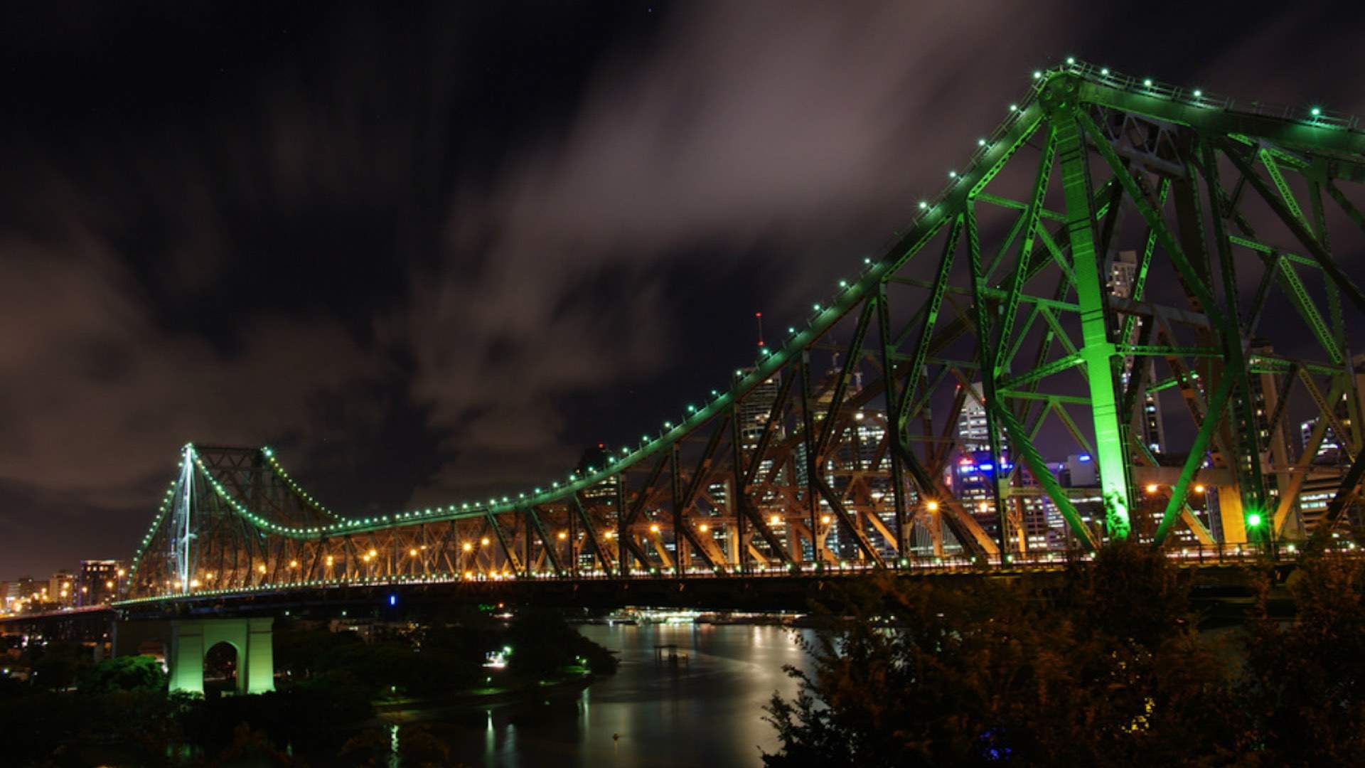 A Twilight Climb Up the Story Bridge