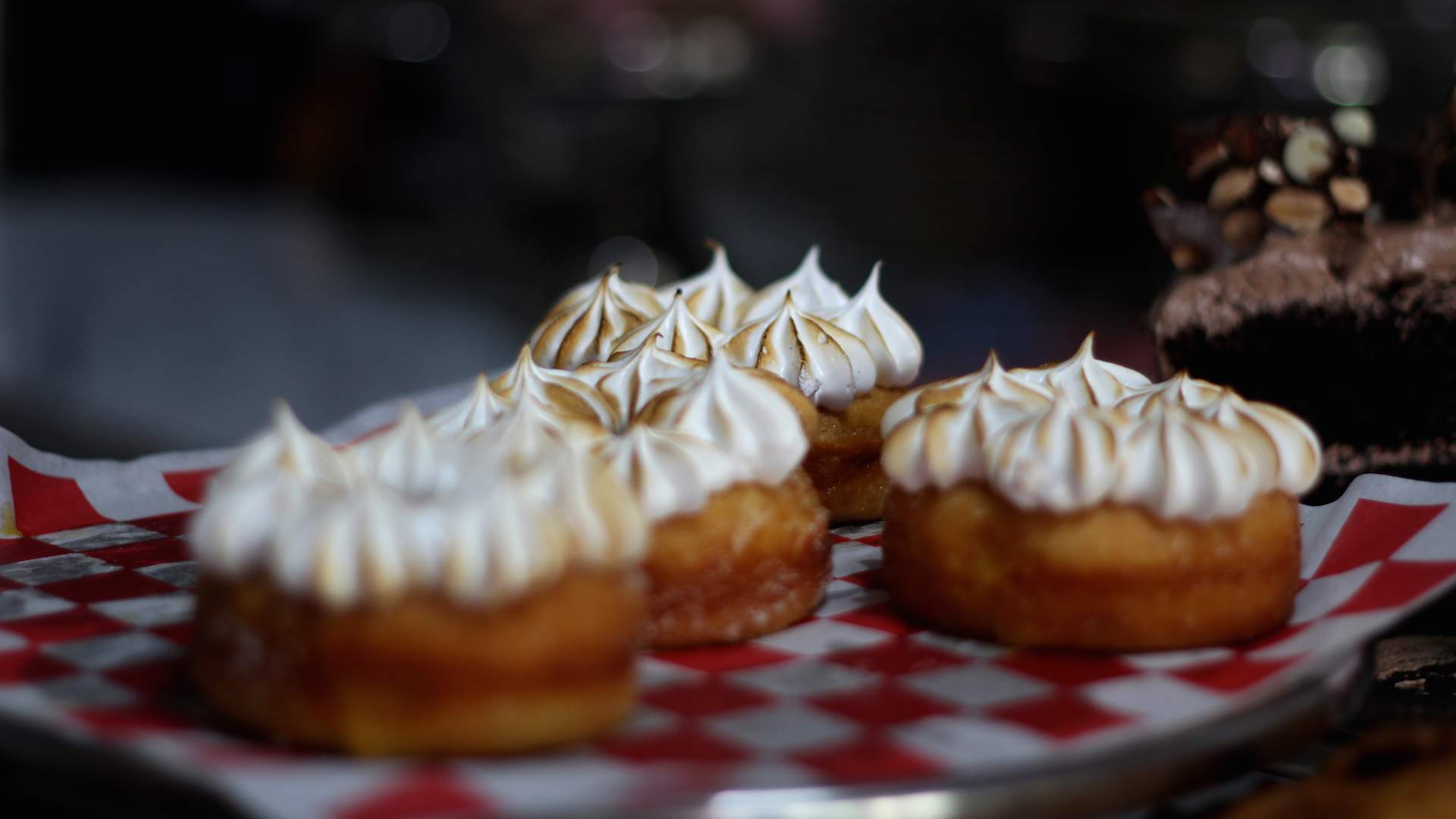 The Pie Piper and Doornuts Open The Ultimate Dessert Store on K' Road