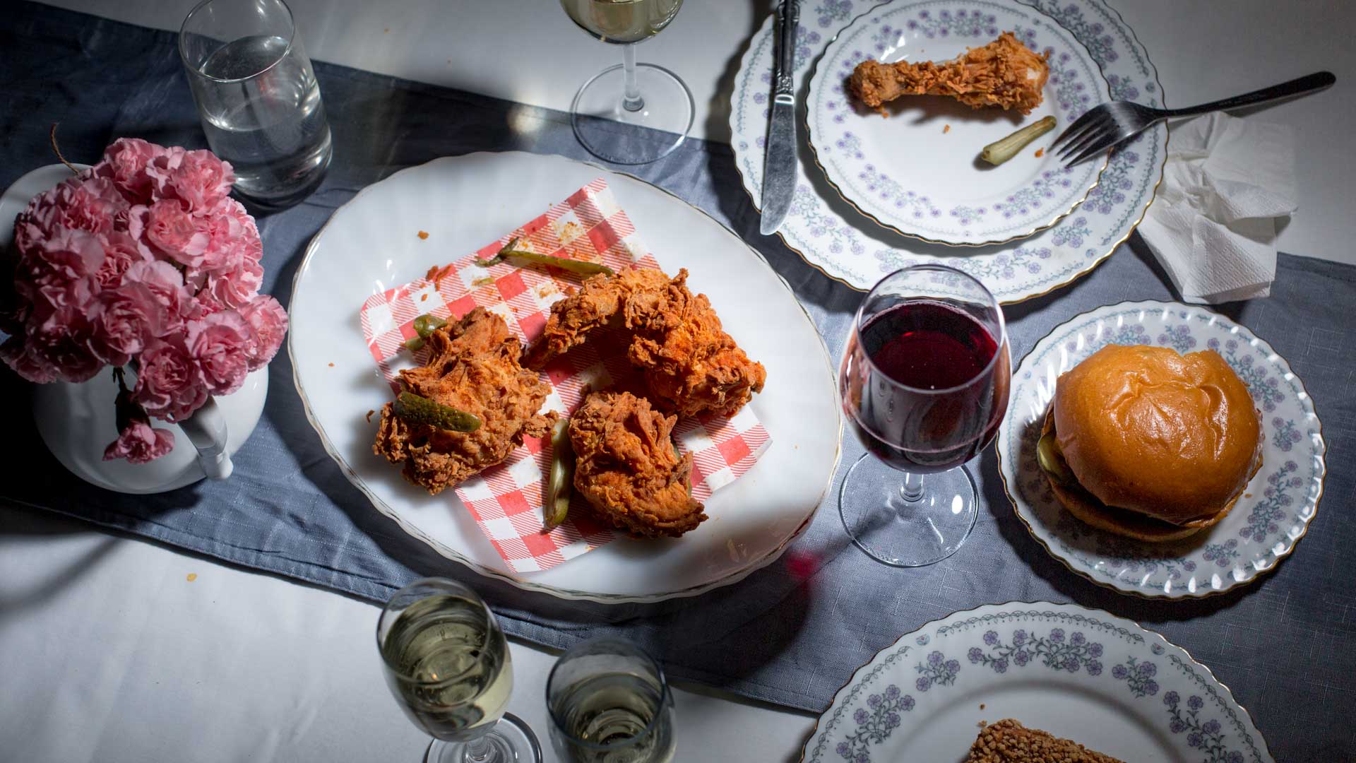 Five Unusual Wine Pairings That Will Take Your Favourite Fast Food to the Next Level