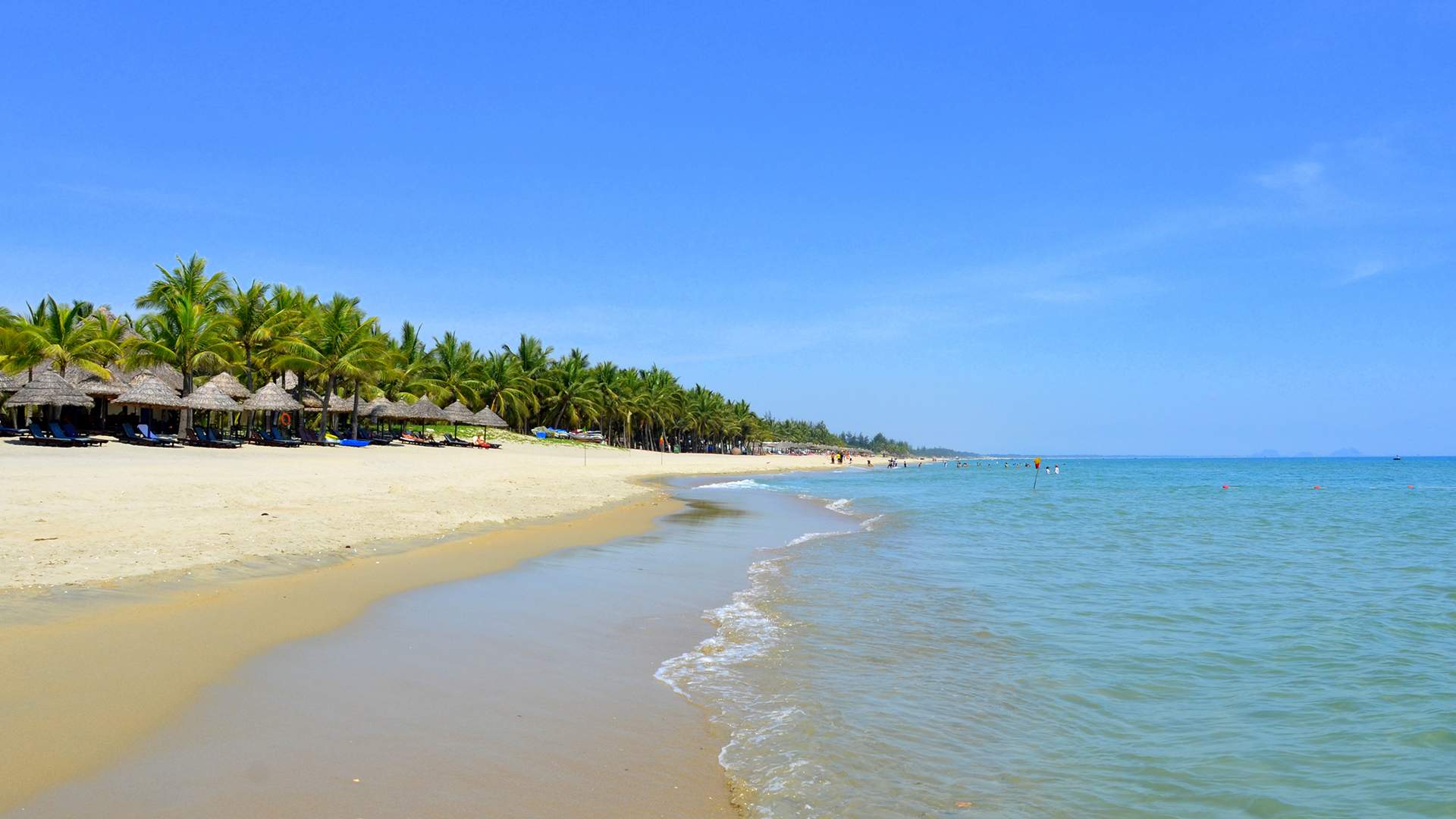 This Holiday Spot Has Been Named the World's Cheapest Beach