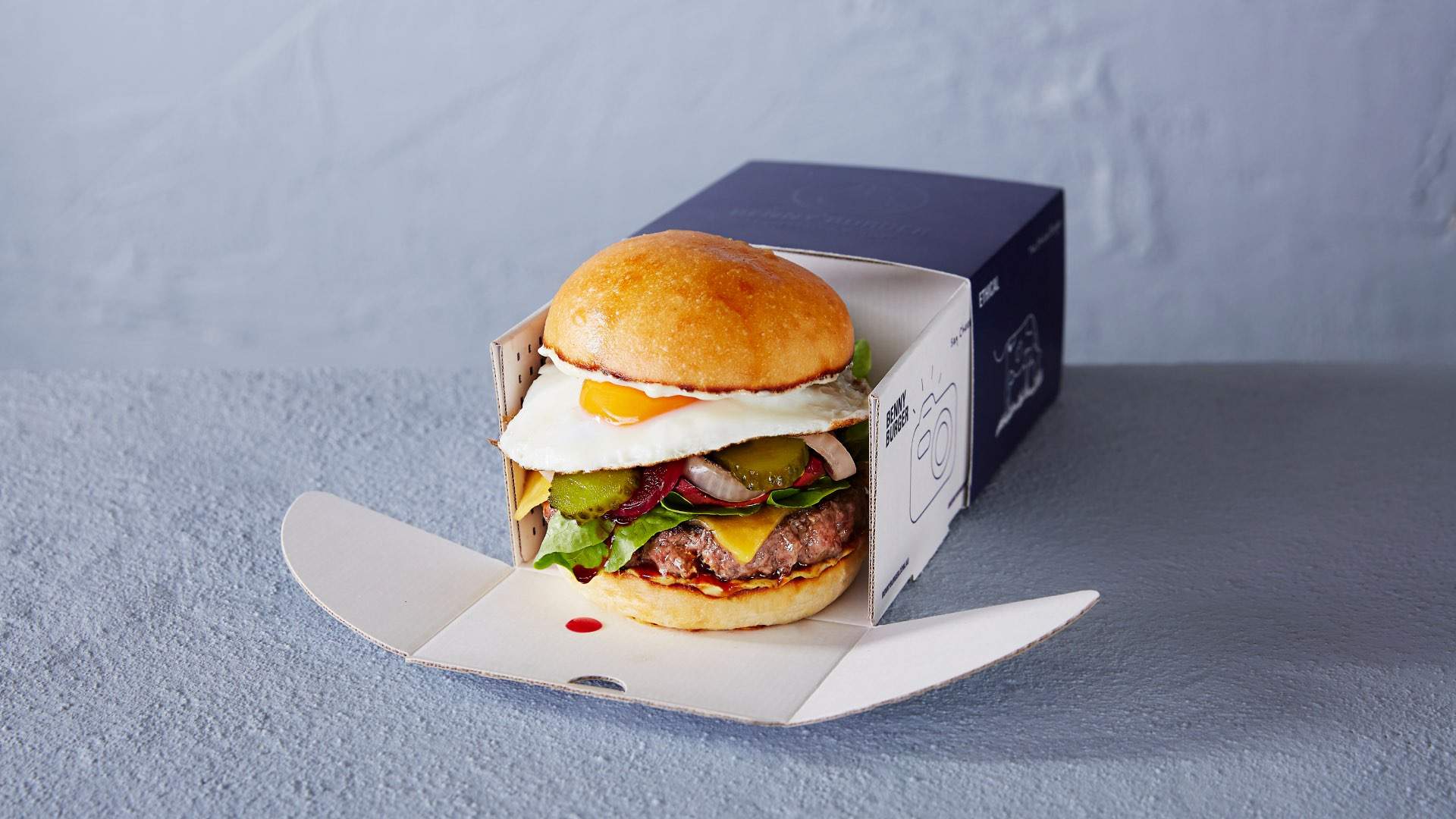 Vue de Monde Chef Shannon Bennett to Open His First Melbourne Burger Bar