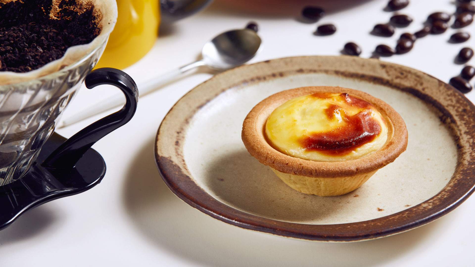 Malaysia's Insanely Popular Baked Three-Cheese Tarts Arrive In Brisbane Next Week