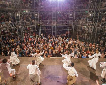 Shakespeare's Historic Globe Theatre Is Popping Up in Melbourne