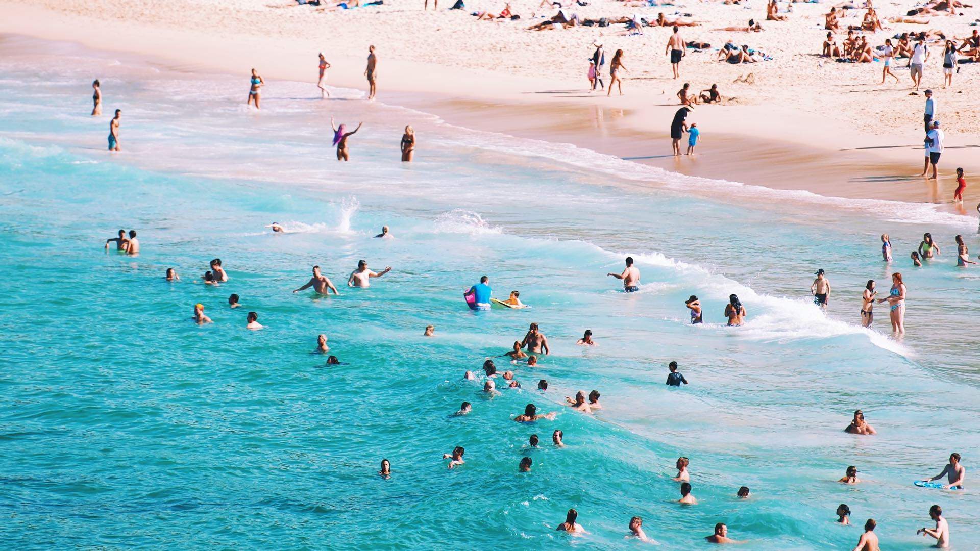 Here Is What Australia's Crazy Weather Has Planned for Christmas Day